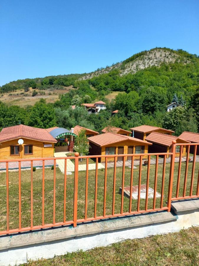 Вилно селище МИРОВЕЦ Maluk Izvor  Екстериор снимка